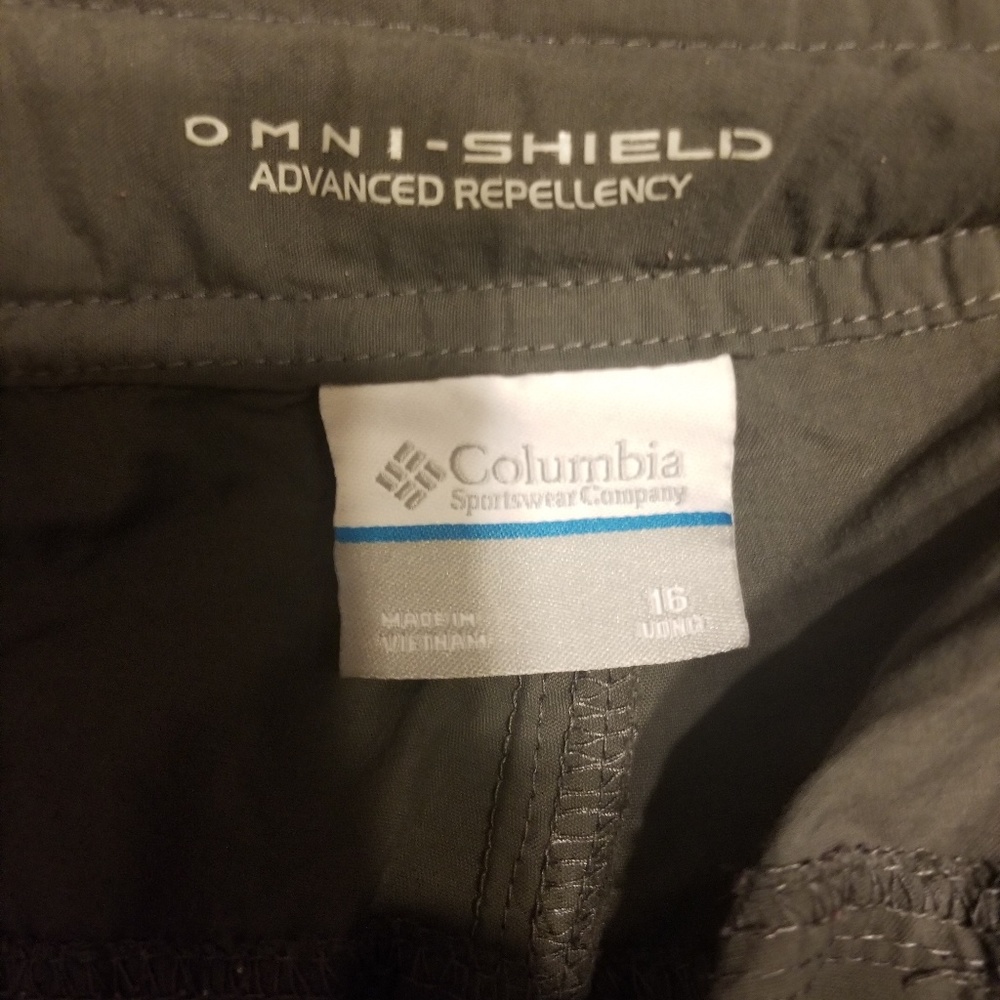 Columbia omni-shield hiking pants